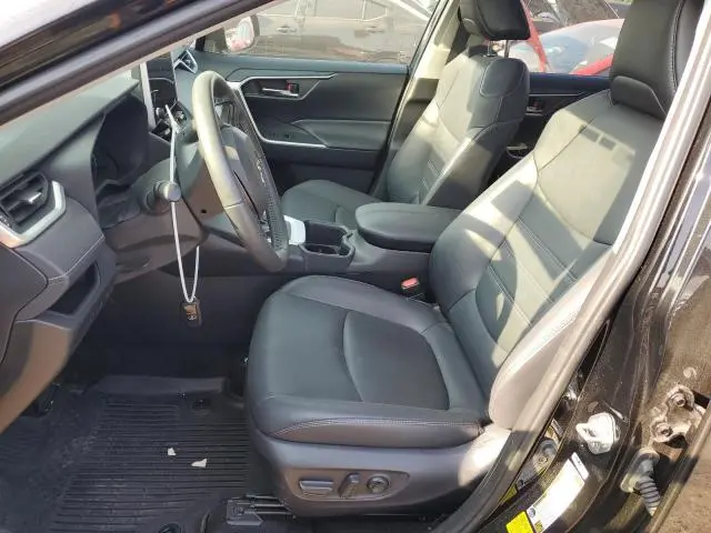 2023 TOYOTA RAV4 XLE PREMIUM  