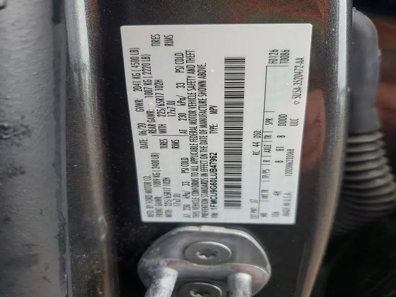2020 FORD ESCAPE SE  