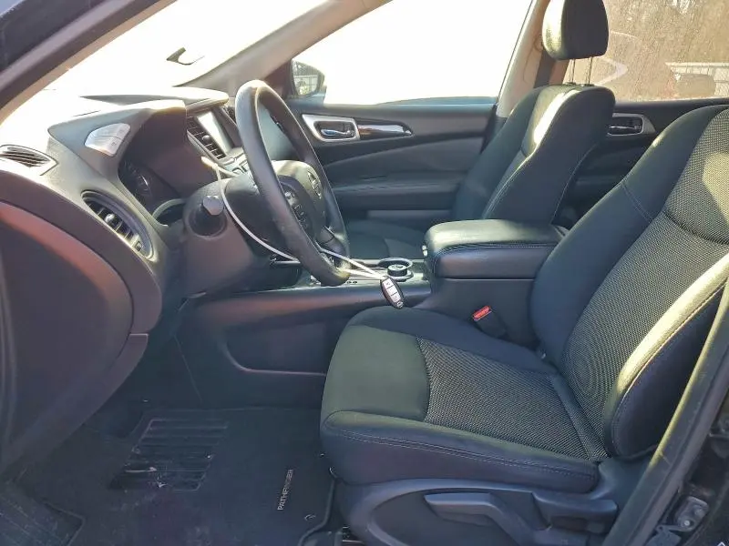 2019 NISSAN PATHFINDER S  