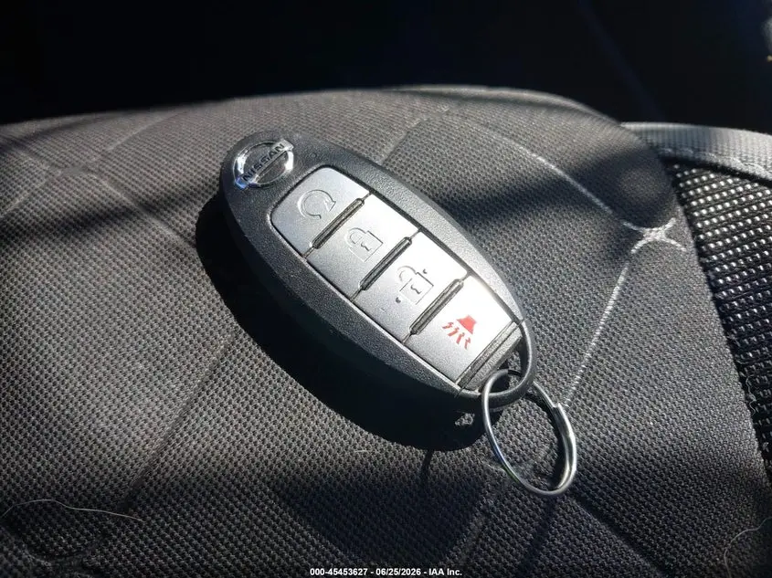 2019 NISSAN KICKS SV