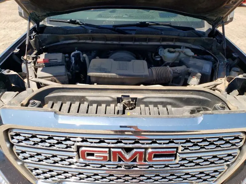 2019 GMC SIERRA K1500 DENALI
