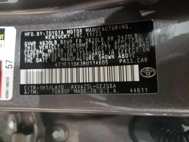 2024 TOYOTA CAMRY XLE  