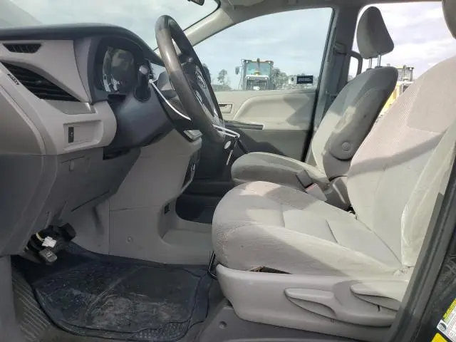 2020 TOYOTA SIENNA L  