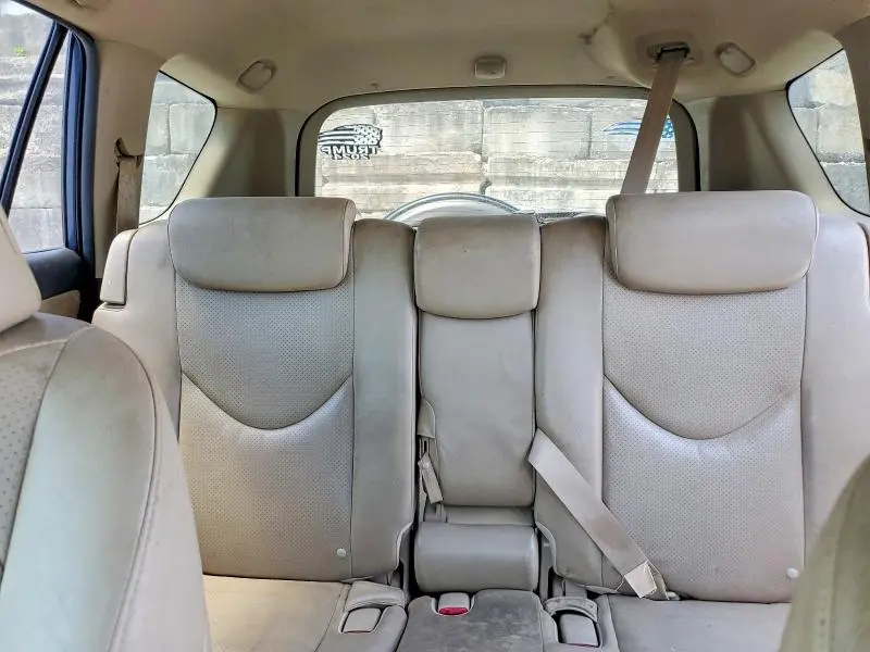 2010 TOYOTA RAV4 LIMITED  