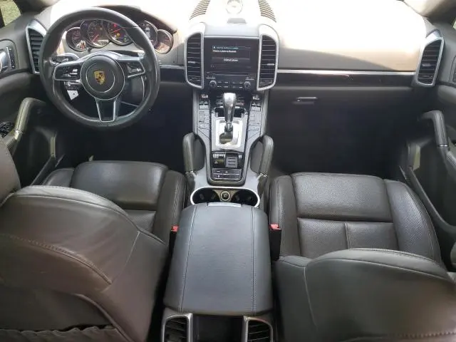 2017 PORSCHE CAYENNE   