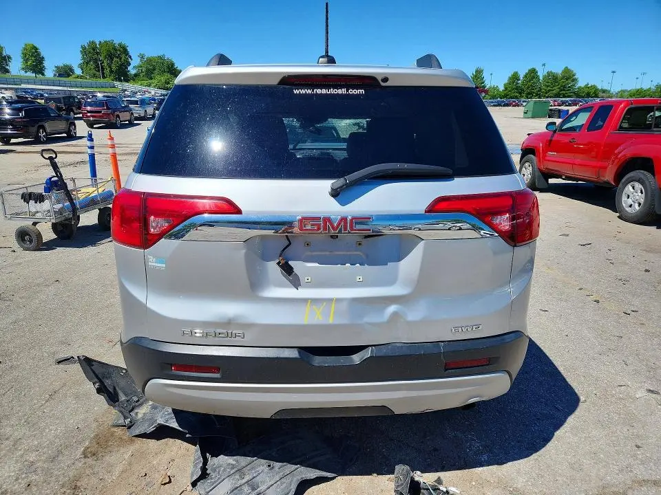 2017 GMC ACADIA SLE  