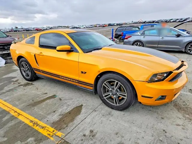 2011 FORD MUSTANG   