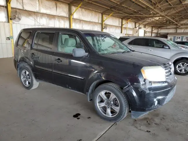 2015 HONDA PILOT SE  