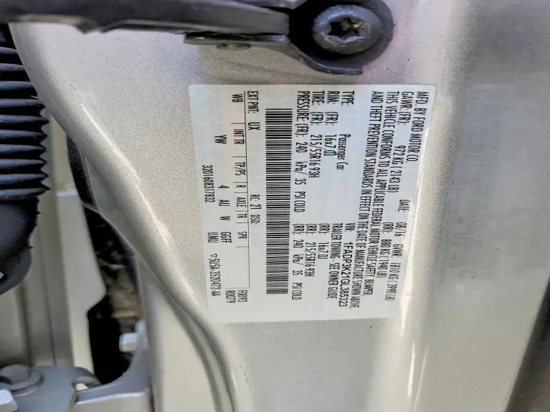 2016 FORD FOCUS SE  