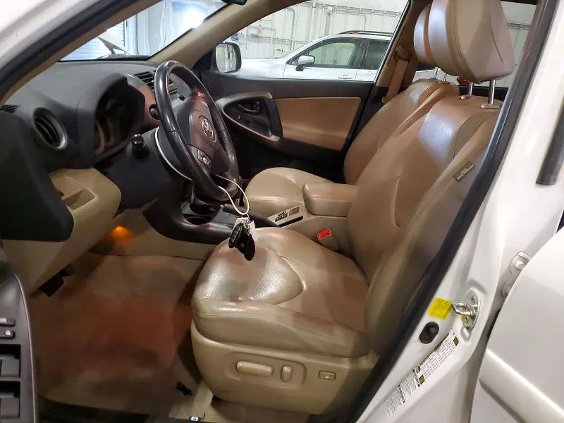 2012 TOYOTA RAV4 LIMITED  