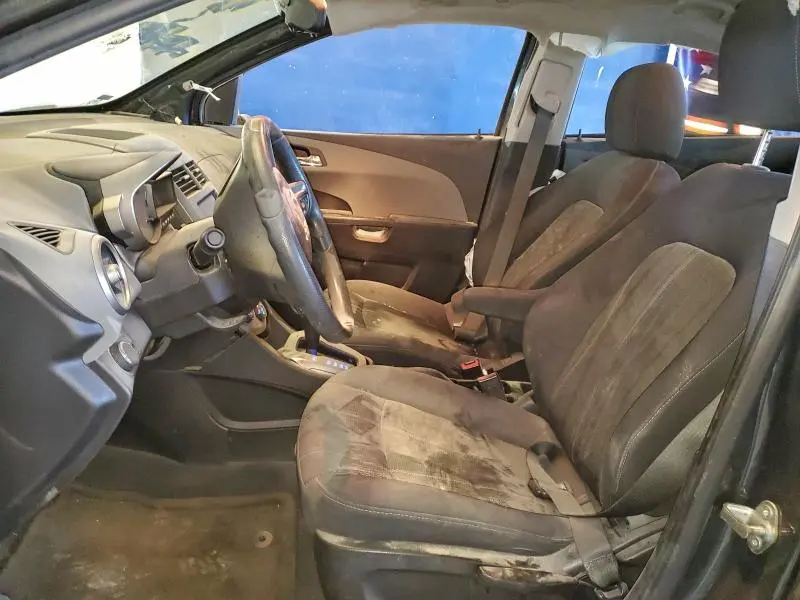 2014 CHEVROLET SONIC LT  