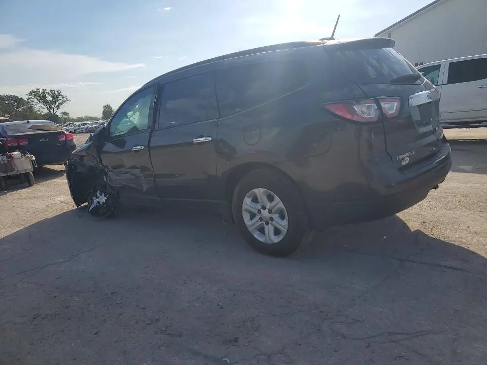 2017 CHEVROLET TRAVERSE LS  