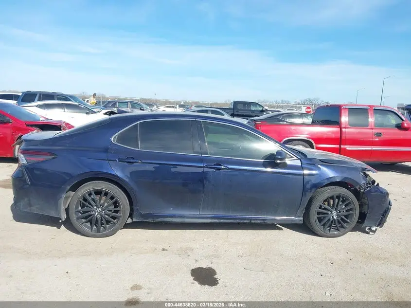 2022 TOYOTA CAMRY XSE