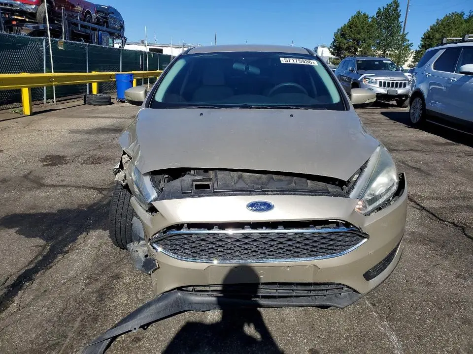 2017 FORD FOCUS SE  