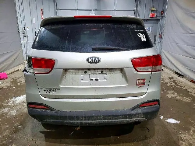 2016 KIA SORENTO LX  