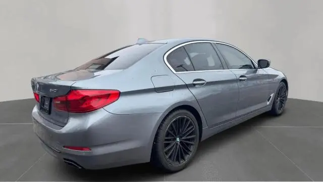 2017 BMW 540 XI  