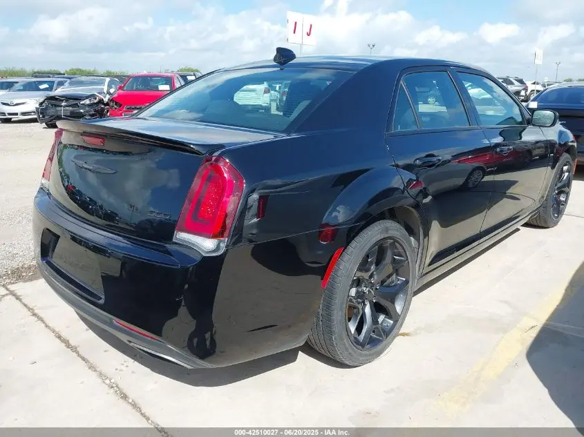 2023 CHRYSLER 300 TOURING