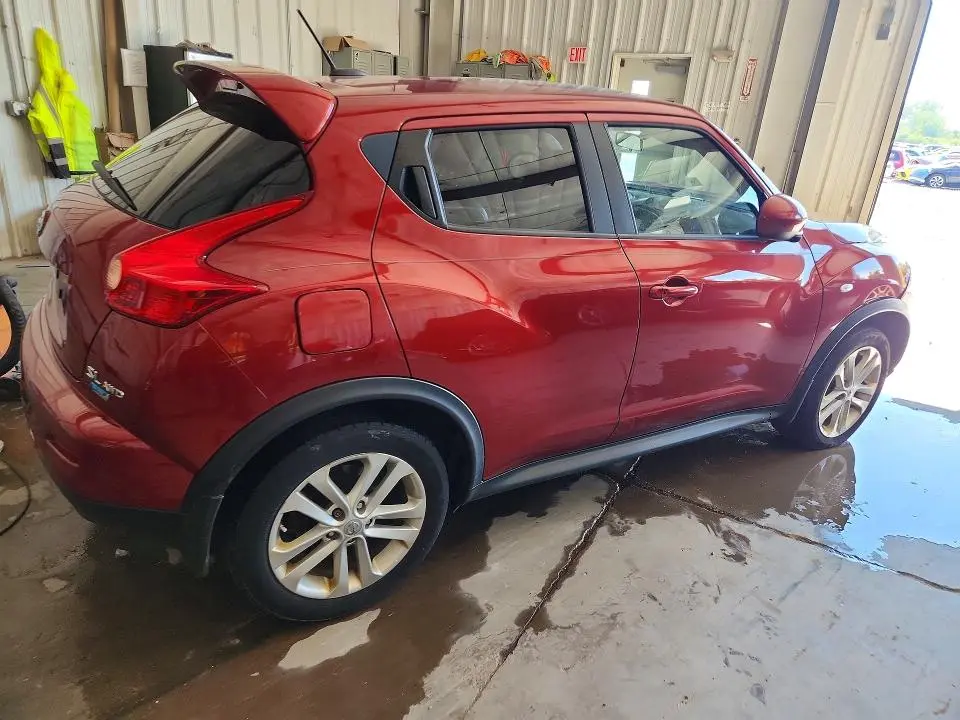 2013 NISSAN JUKE S  