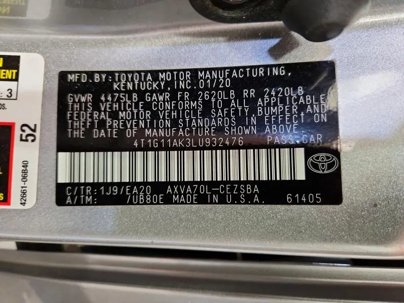 2020 TOYOTA CAMRY SE  