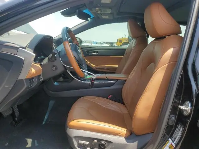 2019 TOYOTA AVALON XLE  