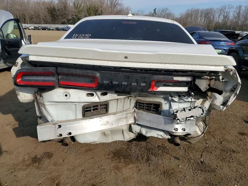 2017 DODGE CHALLENGER SXT  