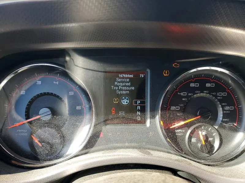 2013 DODGE CHARGER SE  
