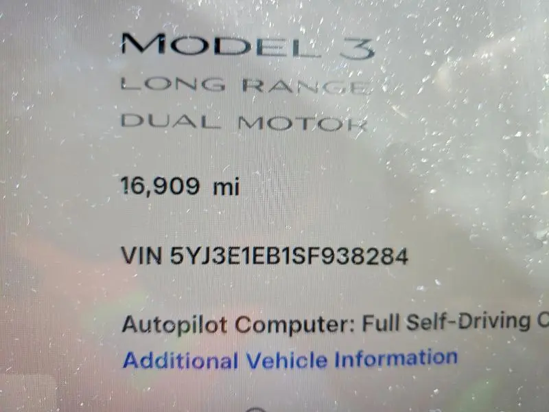 2025 TESLA MODEL 3   