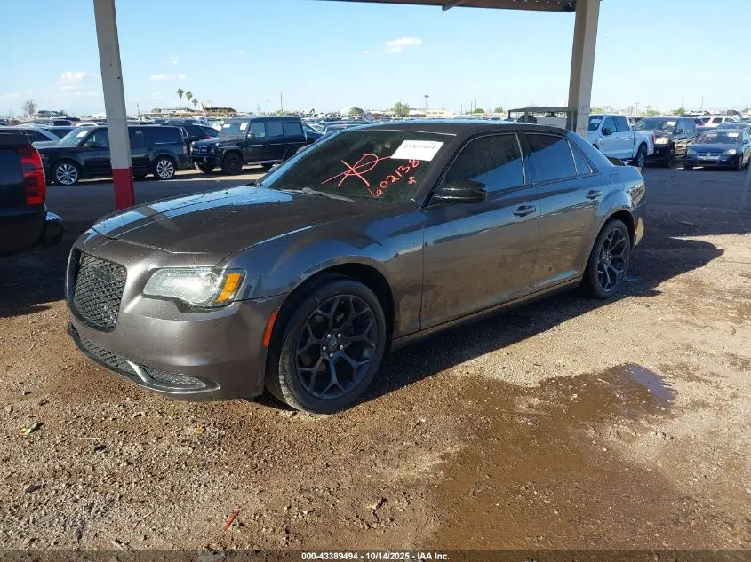 2019 CHRYSLER 300 TOURING