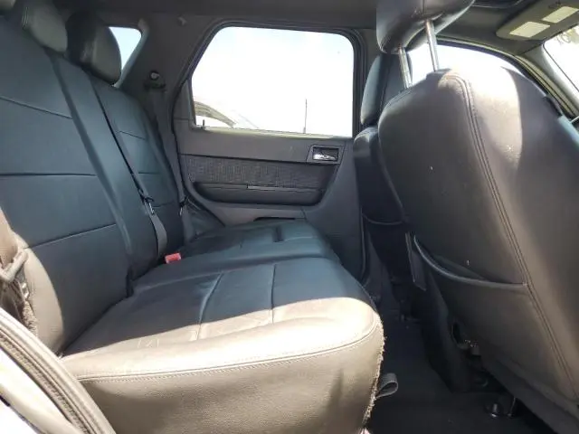2011 FORD ESCAPE LIMITED  