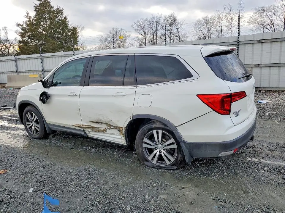 2016 HONDA PILOT EXLN  