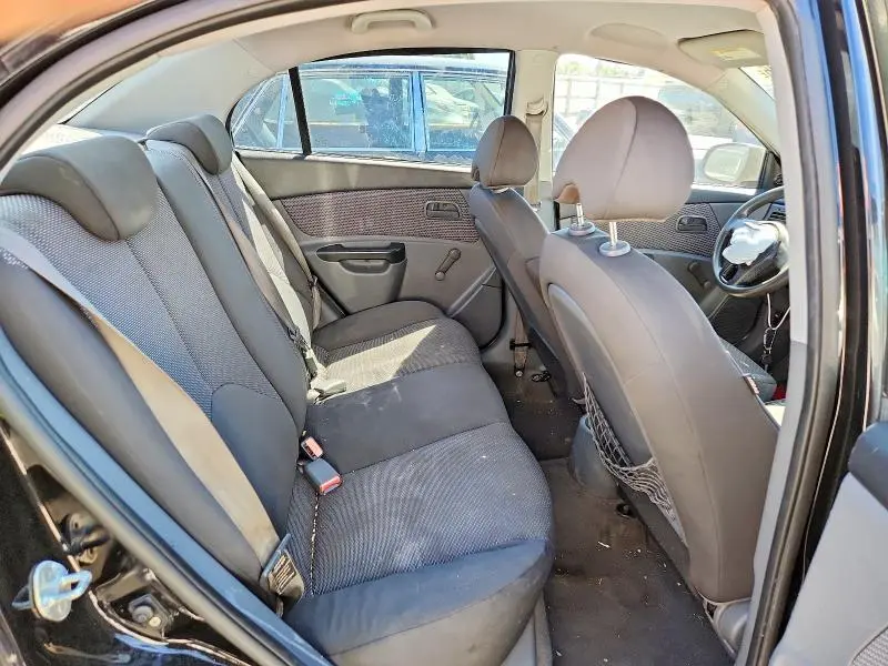 2011 KIA RIO LX  