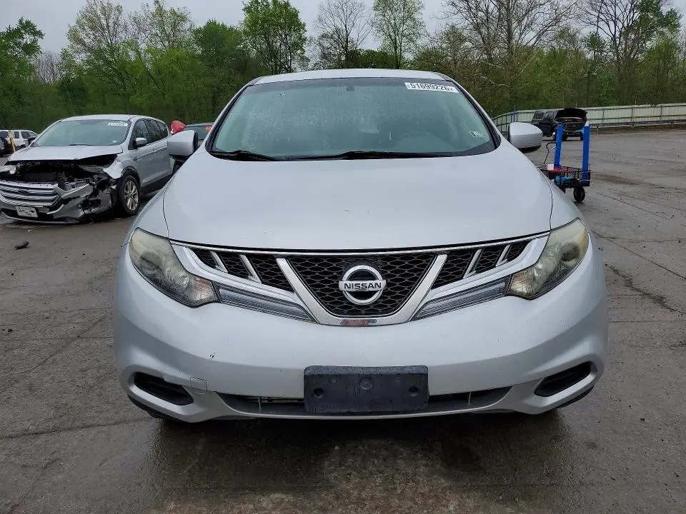 2013 NISSAN MURANO S  