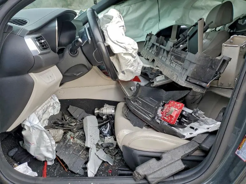 2023 GENESIS G70 BASE  