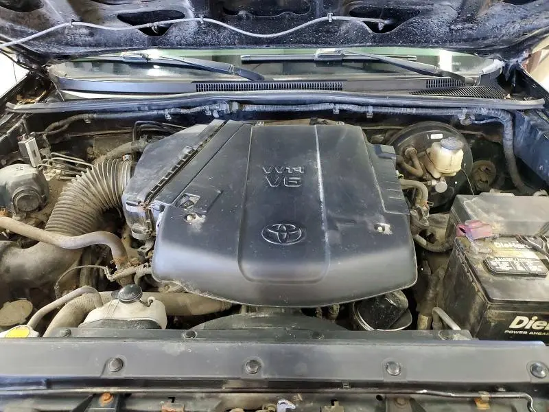 2015 TOYOTA TACOMA V6  