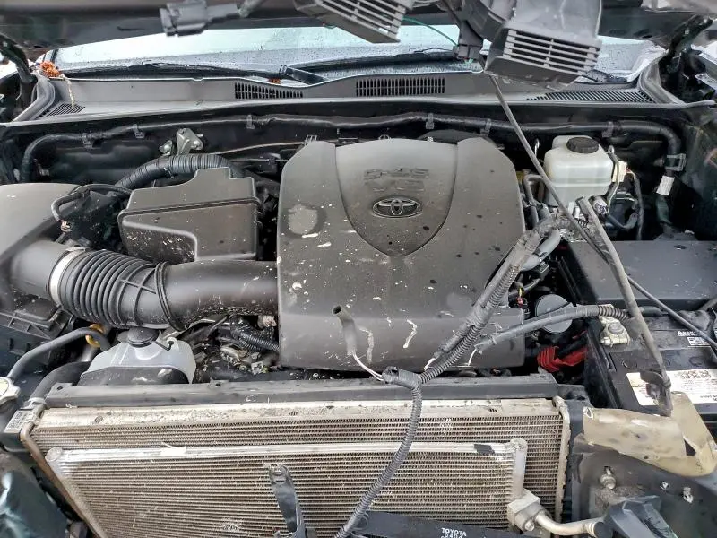 2016 TOYOTA TACOMA DOUBLE CAB  