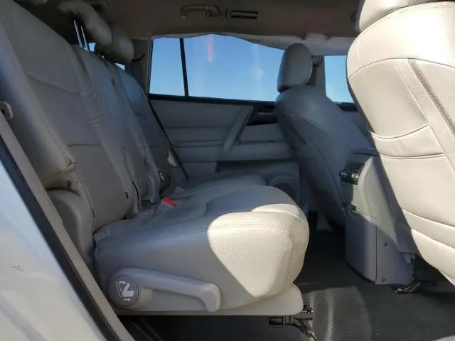 2011 TOYOTA HIGHLANDER HYBRID  