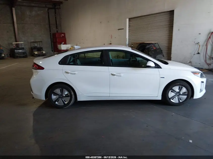 2020 HYUNDAI IONIQ HYBRID BLUE