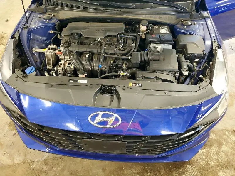 2021 HYUNDAI ELANTRA SEL  