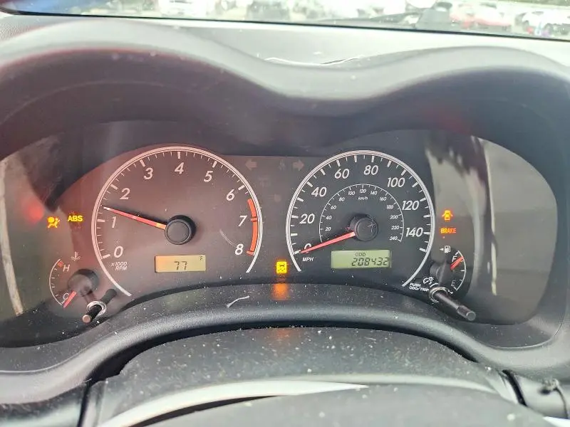 2013 TOYOTA COROLLA L  