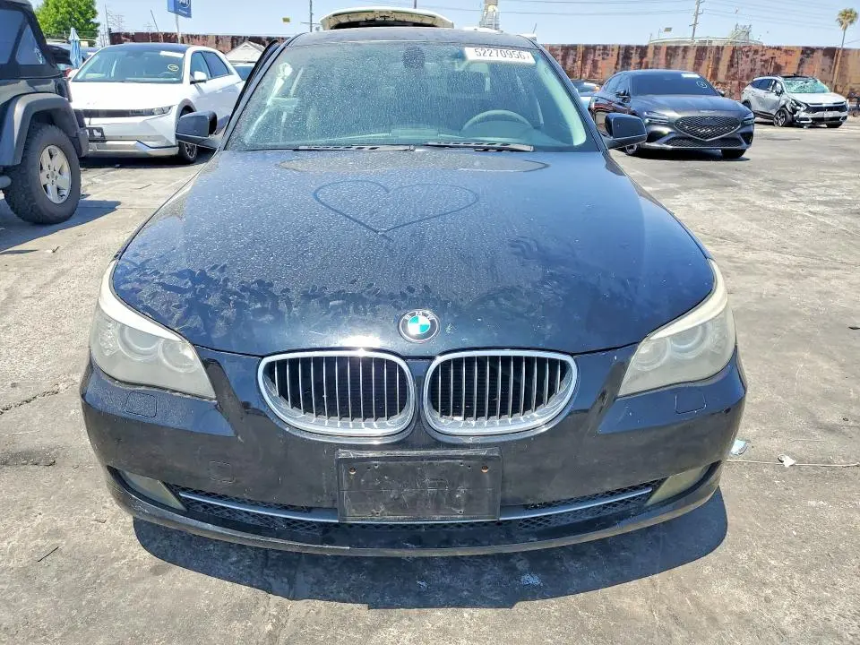 2010 BMW 528 I  