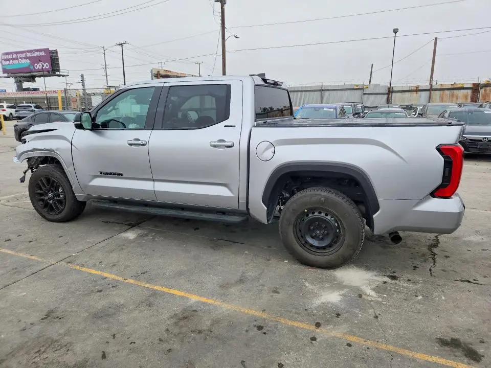 2025 TOYOTA TUNDRA   