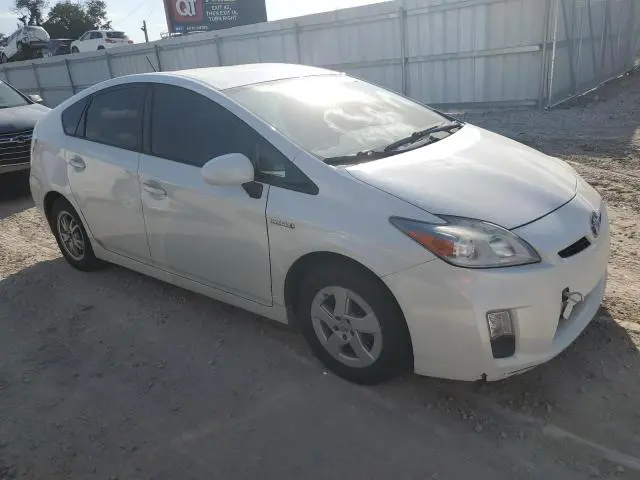 2011 TOYOTA PRIUS
