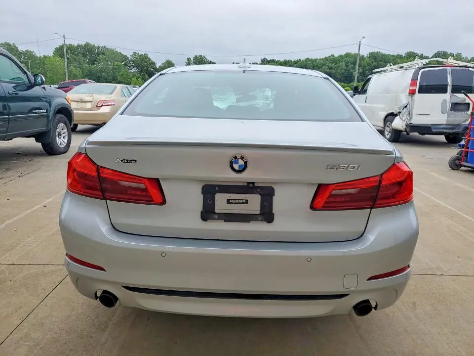 2018 BMW 530 XI  