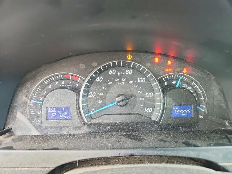 2015 TOYOTA CAMRY LE  