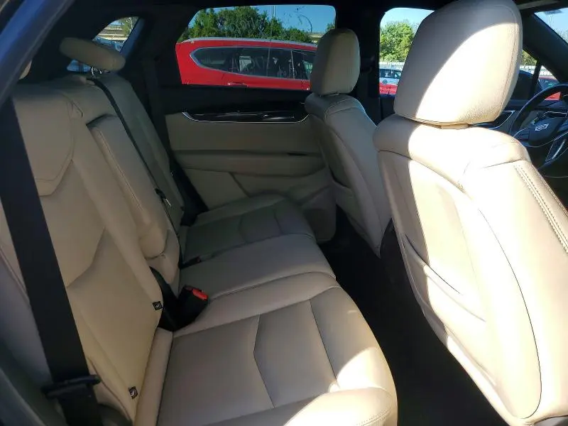 2018 CADILLAC XT5   