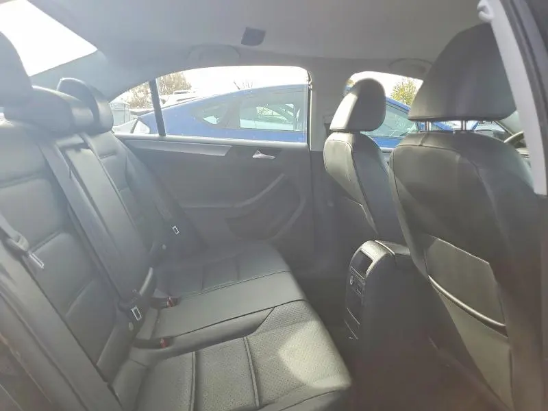 2013 VOLKSWAGEN JETTA TDI  
