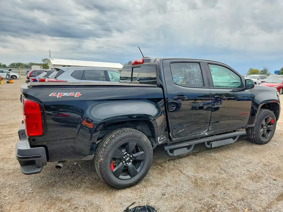 2017 CHEVROLET COLORADO LT  