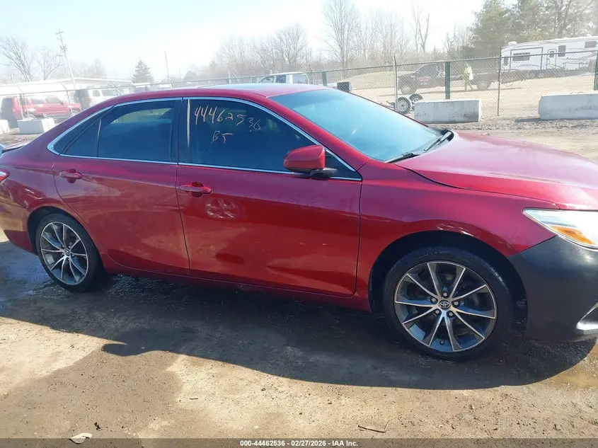 2015 TOYOTA CAMRY XSE V6