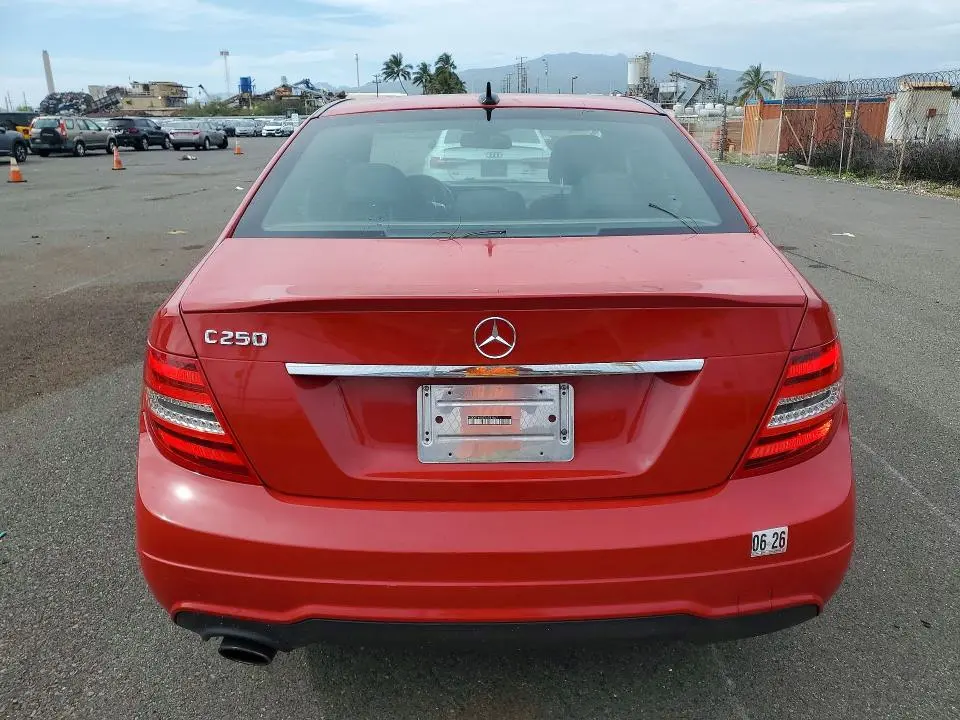 2013 MERCEDES-BENZ C250   