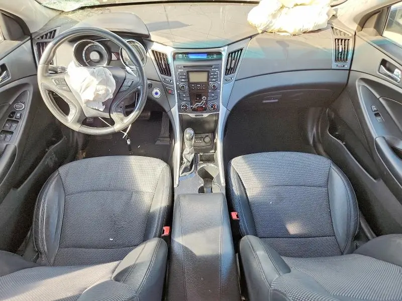 2011 HYUNDAI SONATA SE  